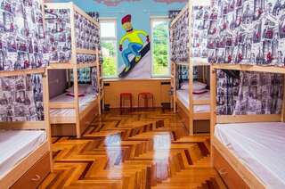 Гостиница Hostel Outdoor Кисловодск Спальное место на двухъярусной кровати в общем номере для мужчин и женщин-9